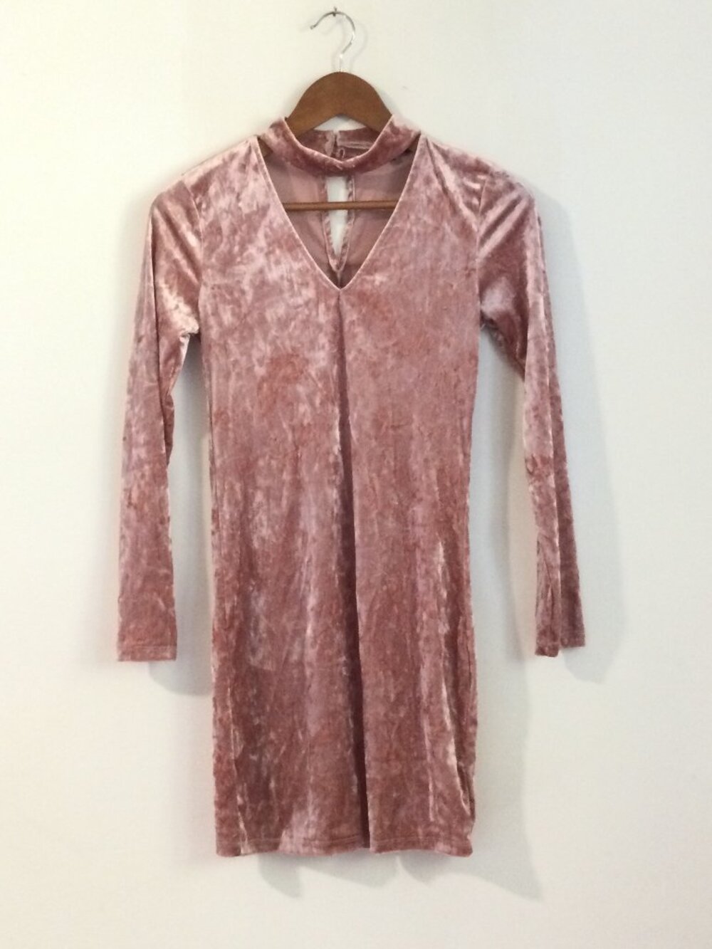 Pink crushed velvet velour bodycon choker-style mini Holiday Party dress Small